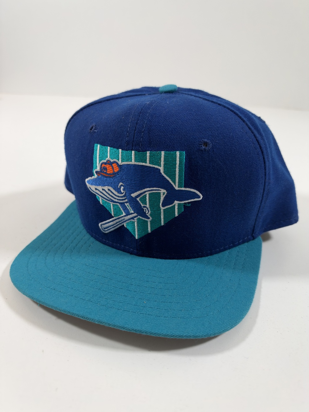 VTG Lahaina Whalers Hat Cap Snap Back One Size Blue Hawaii Baseball New Era